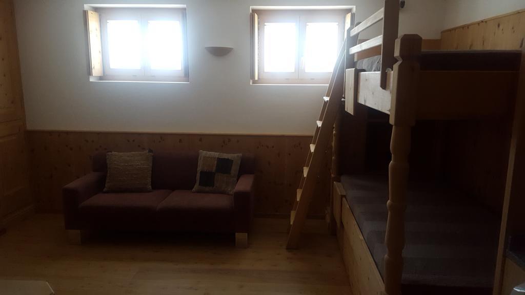 Relaxing Confortable Studio, Heated Garage, Skiroom Samedan Eksteriør billede